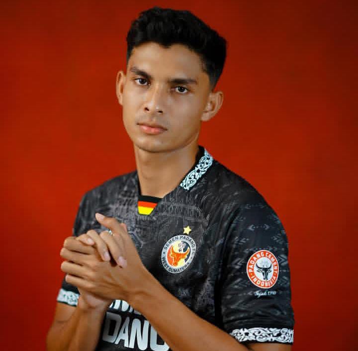 M. Ridwan Tinggalkan Semen Padang FC
